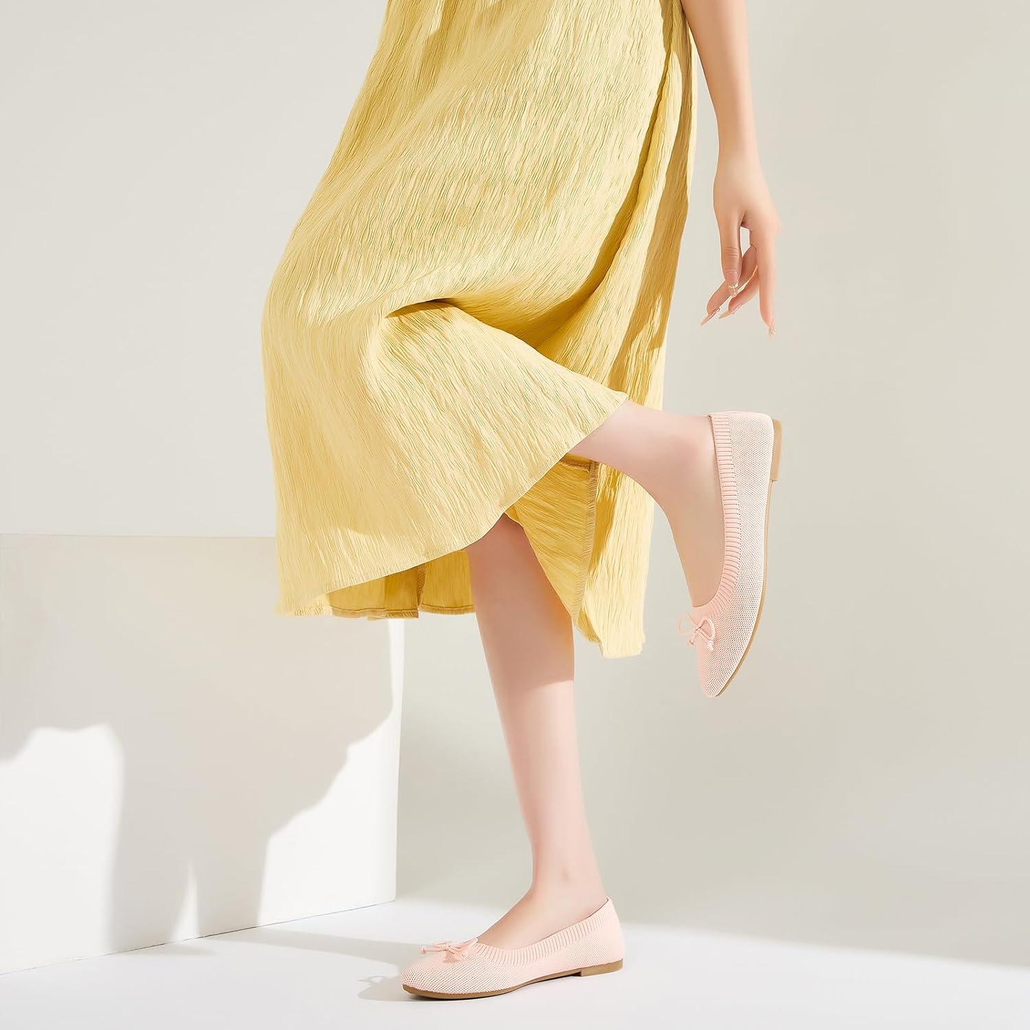 Women's Flats Black Flats Shoes Pointed Toe Ballet Flats Comfortable Bow Girls Flats Dressy