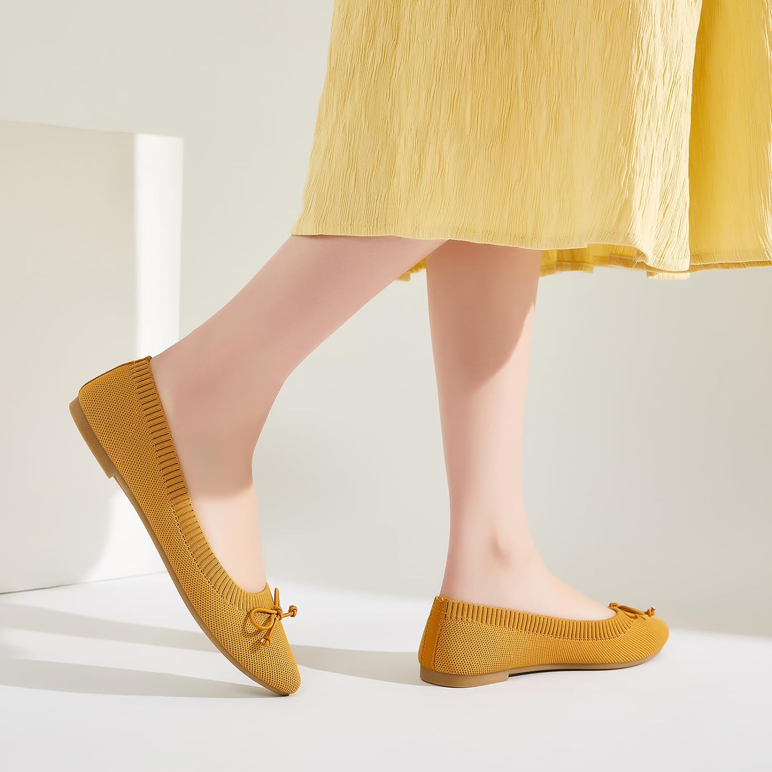 Women's Flats Black Flats Shoes Pointed Toe Ballet Flats Comfortable Bow Girls Flats Dressy