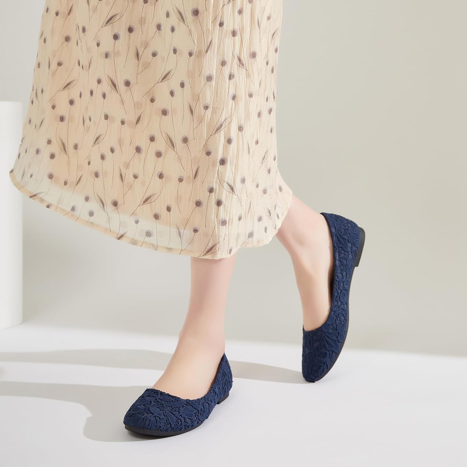 Dress Shoes for Women Round Toe Flats Shoes Lace Ballet Flats Dressy Comfortable Foldable Flats Low Heel